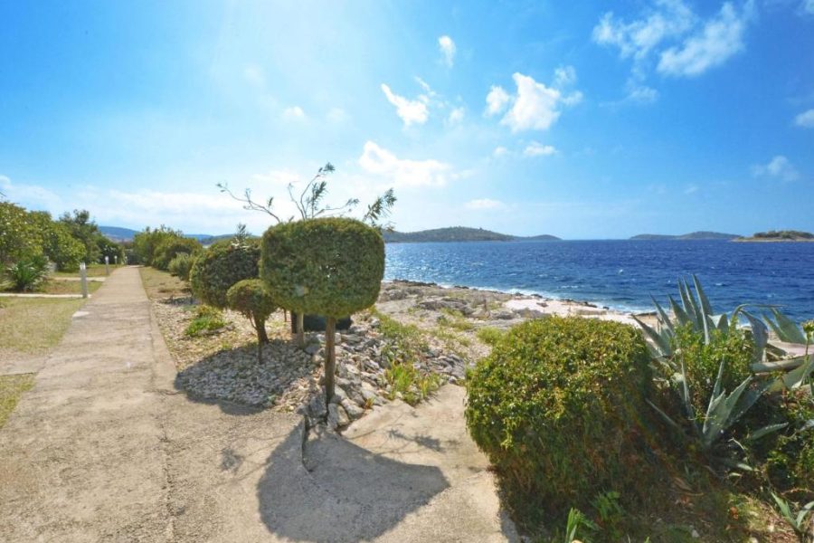 Apartmani 4 Dolphins Rogoznica