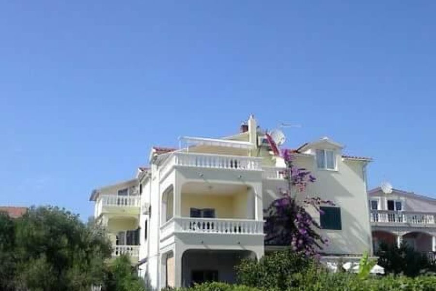 Apartmani Vulin A2+2 – Vodice – Šibenik